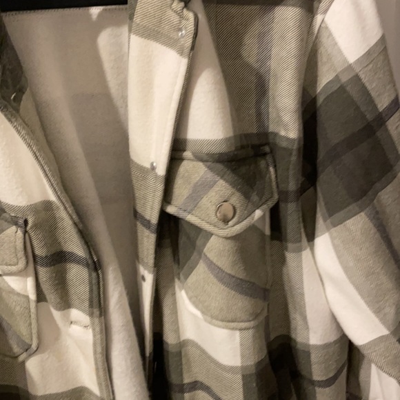 PLT plaid shacket - Picture 4 of 5